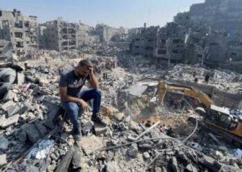 په غزه کې د وژل شوو فلسطينيانو شمېر له ۱۰زرو واوښت