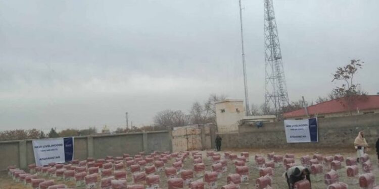 پکتیکا کې ۲۱۵ کونډو ښځو ته د خیاطۍ ماشینونه ورکړل شول