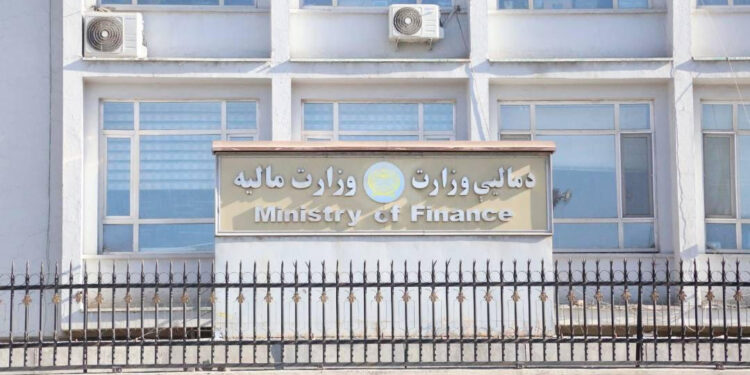 ماليې وزارت: روان کال د ۹۴ زره ټنو قاچاقي توکو مخه نیول شوې