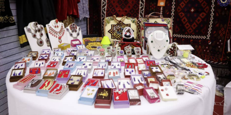 کابل کې د ښځو په سوداګریز نندارتون کې ۲۰۰۰ مېرمنو ګډون کړی
