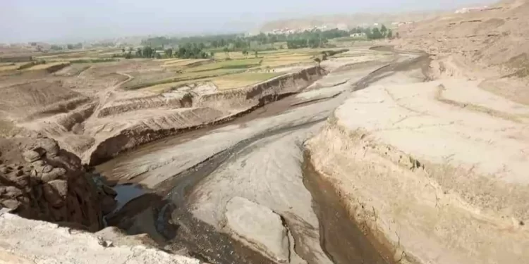 په لوګر ولایت کې د خروار بند د جوړېدو چارې پیل شوې