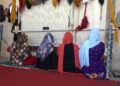 بلخ کې یوې مېرمنې ۱۰۰ نورو ښځو ته د کار زمینه برابره کړې ده