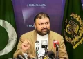 پاکستان د سیاسي فعالیتونو له امله لس تنه افغانان له دغه هېواده ایستلي