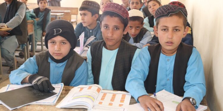 جي پې اې د افغانستان پوهنې برخې سره ۱۱۰ میلیونه ډالر مرسته کوي