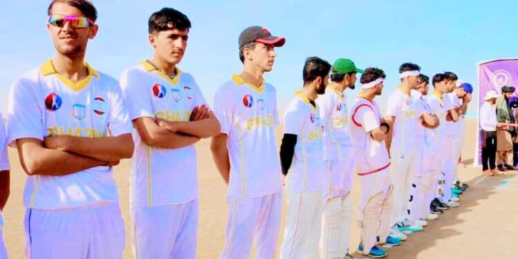 هلمند کې د قوش تېپې کانال تر سرلیک لاندې د کرکټ سیالۍ پیل شوې