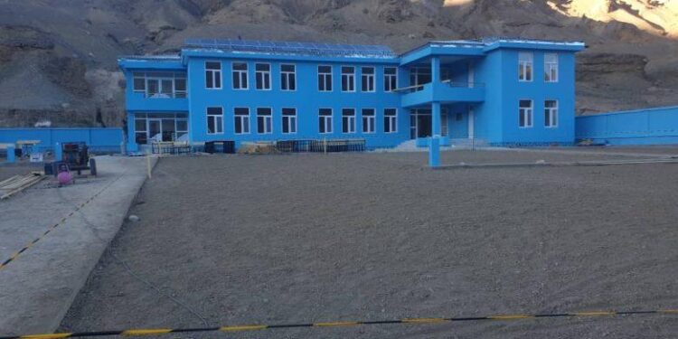 پوهنې وزارت: تېرو ۶میاشتو کې هېواد کې ۵۵۹ ښوونځي جوړ شوي