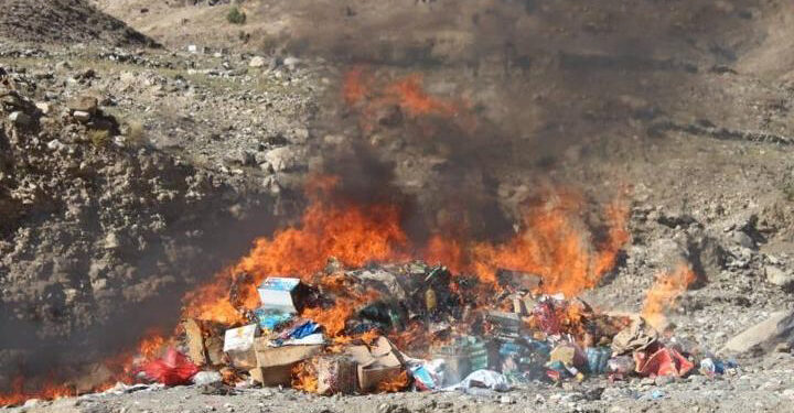 کونړ کې ۹ ټنه تاریخ تېر درمل وسوځول شول