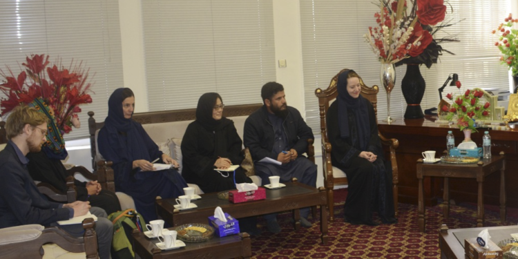 کډوالو چارو وزارت: نړيوال بنسټونه دې کډوالو سره مرستې زیاتې کړي