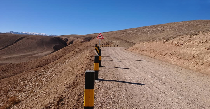 سمنګانو کې ۷.۷ کیلو متره سړک ګټې اخیستنې ته وسپارل شو