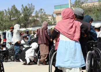 چارواکي: کونډو او معلولینو ته لس نیم میلیارده افغانۍ ورکړل شوي