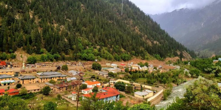 نورستان کې ۵۸ بېلابېلې پراختیايي پروژې بشپړې شوې دي