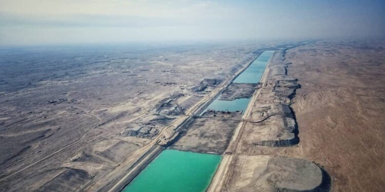 کرنې وزارت د قوشتېپې کانال ځمکو څخه د ګټې اخیستنې په اړه غونډه کړې