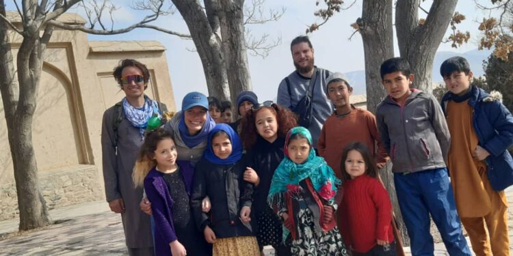 روان کال ۳۰۰ ګرځندویانو غزني ته سفر کړی