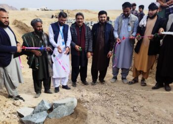 فراه کې د اوبو د یوه کوچني بند رغنیزې چارې پیل شوې