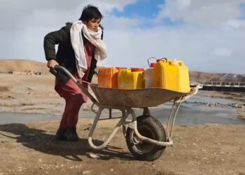 اوچا: ۲۱ میلیونه افغانان د څښاک پاکو اوبو ته لاسرسی نه لري