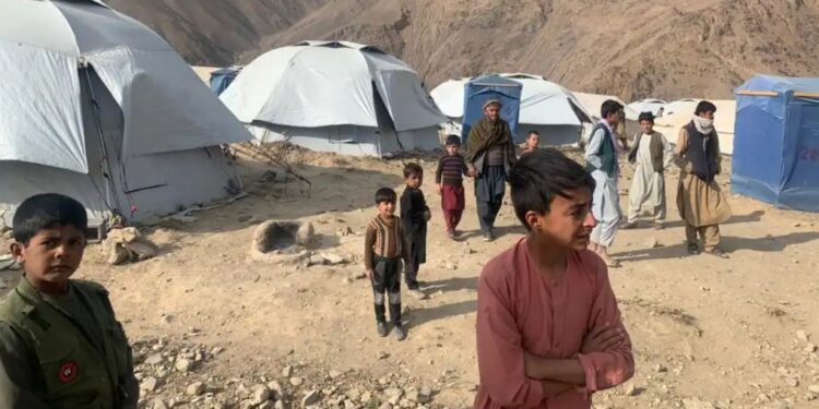 چارواکي: په کور دننه درې میلیونه تنه بې ځایه شوي شتون لري