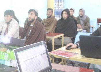 زابل کې ۴۰۰ ځوانانو ته د وړیا زده کړو زمینه برابره شوې