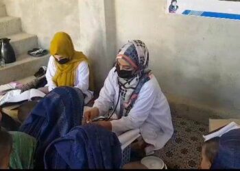 عباد: د هېواد په ۹۰ ولسوالیو کې روغتونونه نشته