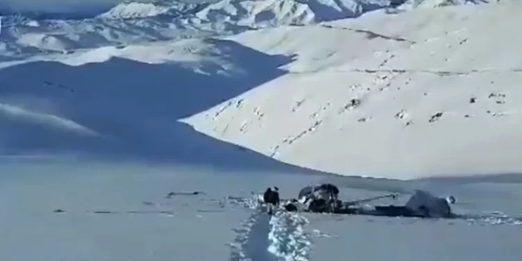 بدخشان کې د روسۍ الوتکې ژغورل شوي پیلوټ افغانان ستایلي