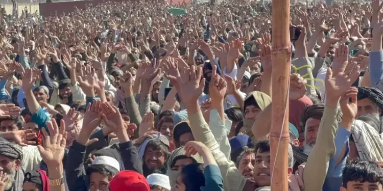 د چمن پرلت کوونکي: که مو غوښتنې ونه منل شي ټاکنو کې ګډون نه کوو