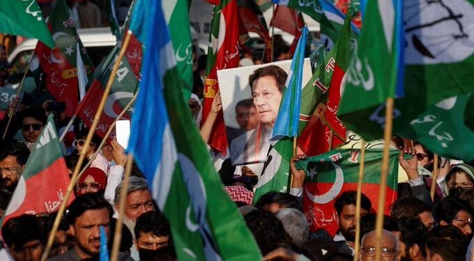 د عمران خان ګوند په ټاکنو کې د انصاف غوښتنه وکړه