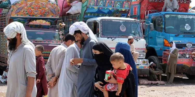 له پاکستانه ۱۲۷ نور افغان کډوال هېواد ته راستانه شول