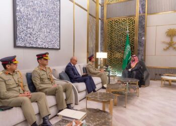 د پاکستان د پوځ لوی درستیز سعودي عربستان ته تللی