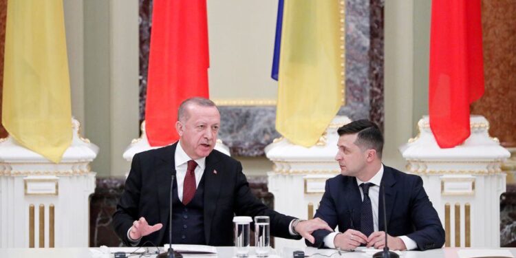 د اوکراین ولسمشر نن ترکیې ته سفر کوي