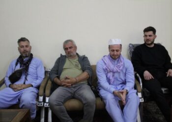 د سلواکيا ۷ سیلانیانو د هرات له تاریخي سیمو لیدنه کړې ده