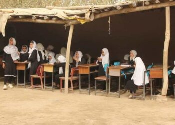 بغلان کې ۲۰۹ ښوونځي ودانۍ نه لري