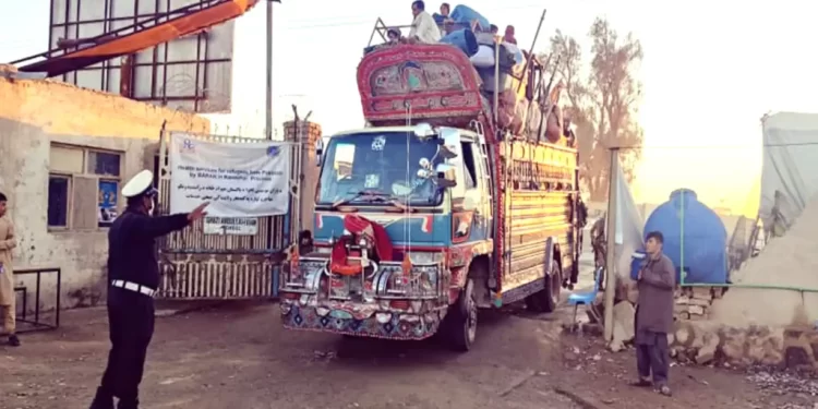 بښنې سازمان: د افغان کډوالو اېستل به د خلکو ژوند له ګواښ سره مخ کړي