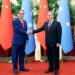 د چين صدراعظم لي چيانګ د ميکرونيزيا فدراسيون له ولسمشر ويسلي سيمينا سره وکتل
