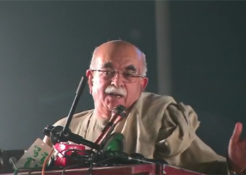 د بلوچستان یوې محکمې د محمود خان اڅکزي د نیولو امر کړی