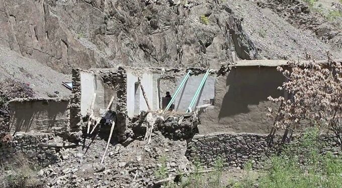 پکتيا کې سېلاب ځپلې کورنۍ د بېړنیو مرستو غوښتنه لري