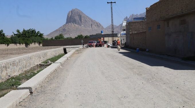 کندهار کې د ۷ فرعي سړکونو د رغولو چارې پیل شوې
