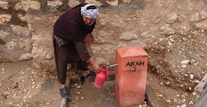 سمنګانو کې نږدې ۱۱۶۰ کورنیو ته د څښاک اوبه برابرې شوې