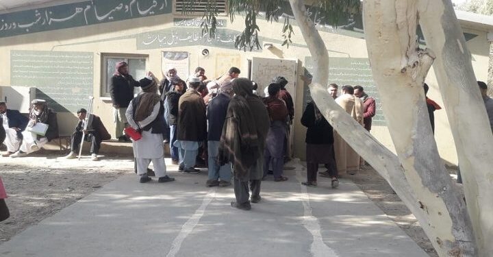 د نیمروز د پاسپورټ مدیریت ١١٠ میلیونه افغانۍ عواید راټول کړي