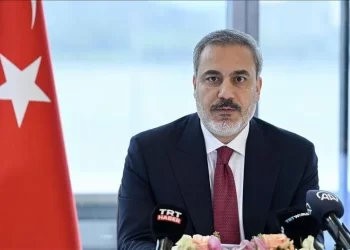 هاکان فیدان غزه کې د اوربند په اړه سعودي چارواکو سره غږیږي