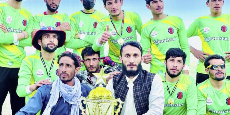 غزني کې د کرکټ اختریز ټورنمینټ د شمشېر اتلانو په بریا پایته ورسېد