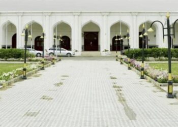 کندهار کې د ۲ سترو ټولګټو پروژو چارې پیل شوې