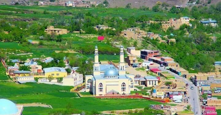 لغمان کې د سمسور لغمان دودیزه کلنۍ مشاعره ترسره شوه