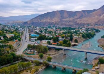 په بدخشان کې د کورنیو تولیداتو نندارتون پرانیستل شو