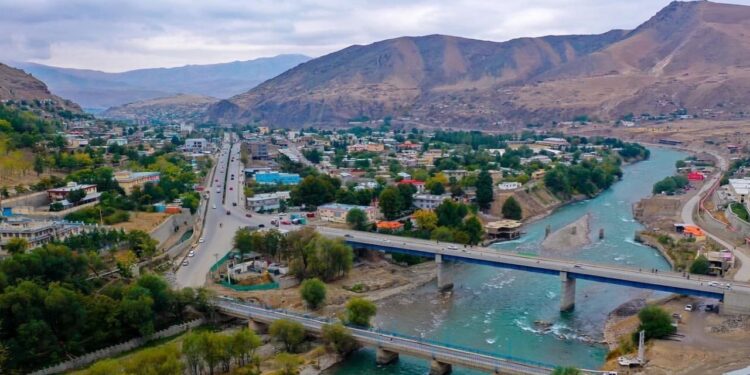 په بدخشان کې د کورنیو تولیداتو نندارتون پرانیستل شو