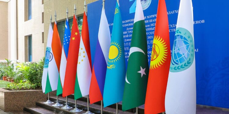 وانګ يي به د شانګهای همکارۍ سازمان د بهرنيو چارو وزيرانو په غونډه کې ګډون وکړي