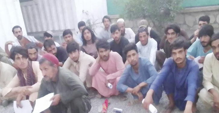 د پاکستان له زندانونو ۲۳ نور افغانان خوشې شول