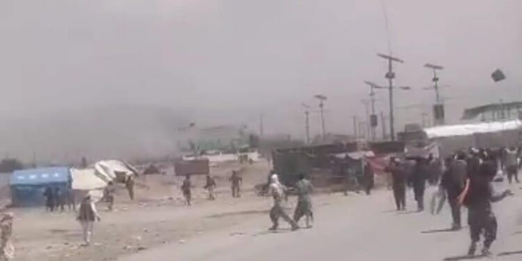 پاکستاني پوځیانو د چمن په پرلت کوونکو برید کړی