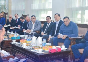 ازبکستاني شرکتونو د افغانستان پر کانونو پانګونې ته لېوالتیا ښودلې