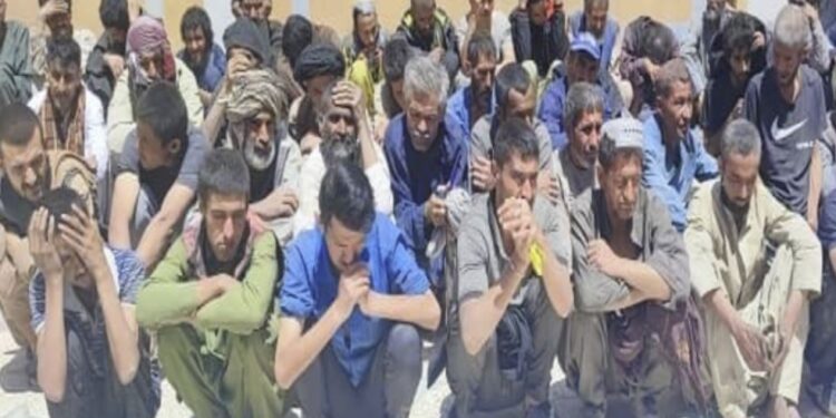 نیمروز کې ۱۰۰ تنه په نشه یي توکو روږدي کسان راټول شوي
