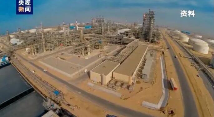 اوپیک: د اومو تېلو د تولیدي اندازې کمښت ته دوام ورکوو