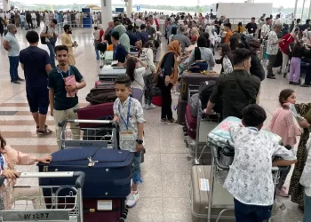 نږدې ۲۰۰ افغان کډوال له پاکستانه ایټالیا ته ولېږدول شول
